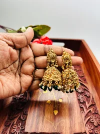 Bridal jhumka view 2