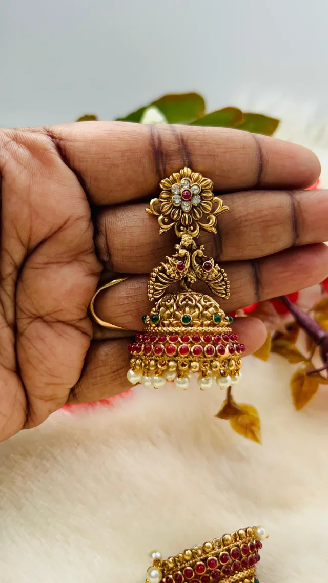 Semi bridal jhumka